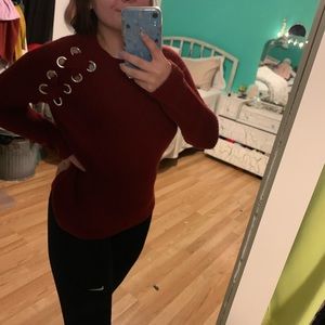 A deep red sweater ❤️